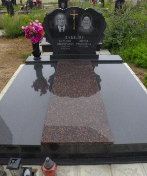 Памятник двойной 114